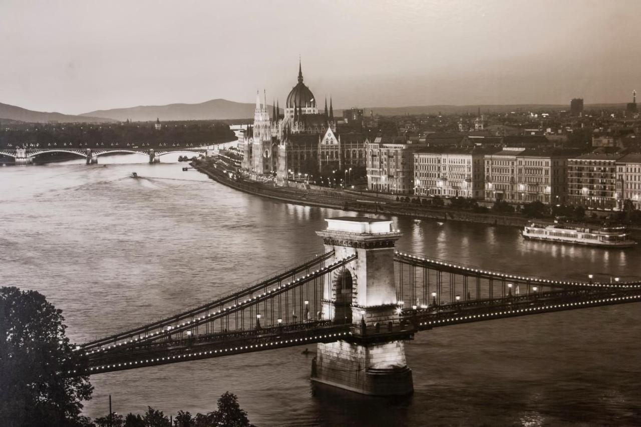 Sweet Dreams In The Heart Of The City Apartamento Budapest Habitación foto